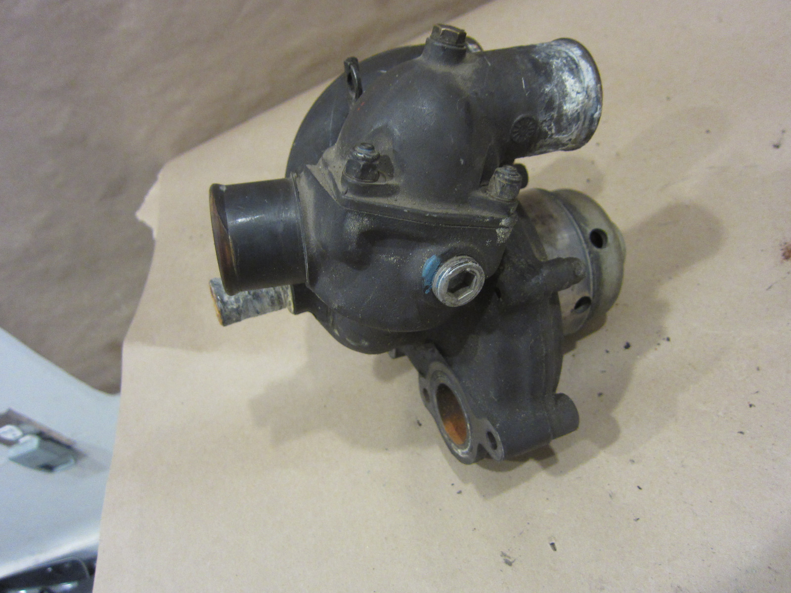 Ferrari 348,Mondial t - Complete Water Pump - P/N 143616
