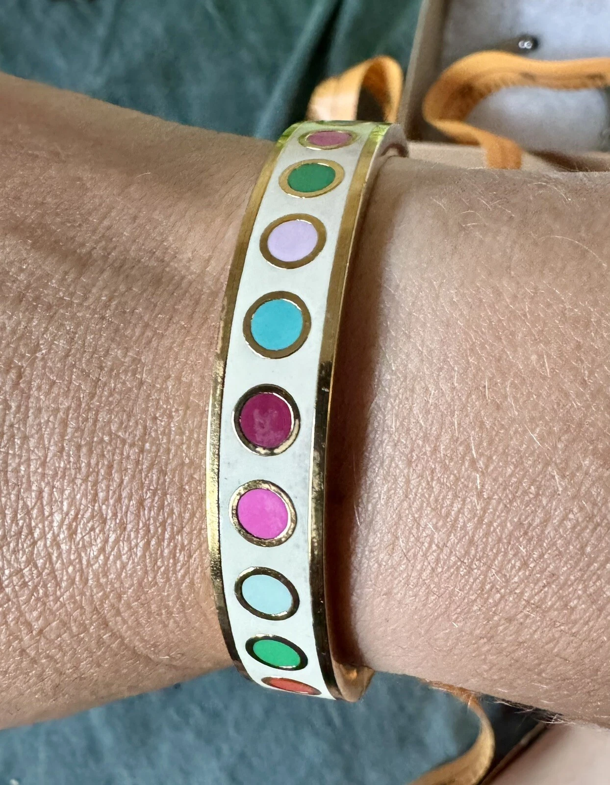 Bracciale Bracciale A Cerniera Kate Spade Smalto Colorato A Polka Punto