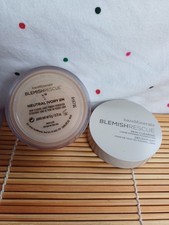 Image of BAREMINERALS BLEMISH RESCUE POWDER FOUNDATION NEUTRAL IVORY 2N