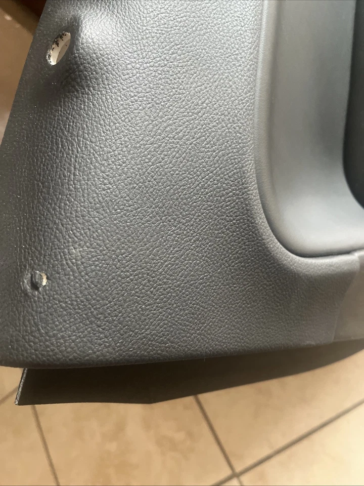 Dodge Challenger Pannels Black Leather Door Panels Pair - Imagem 4 de 4