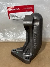Genuine Honda 18331-Z5T-000 Pipe, Exhaust GX240 GX270 GX340 GX390 NEW OEM thumbnail 2
