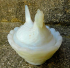 Vintage Westmoreland White 2-1/2" Hen On Nest Salt Cellar Dip — photo 2