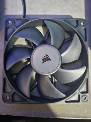 Corsair RS120 120mm PWM Fans (3-Pack) - Black Non-RGB - High Performance