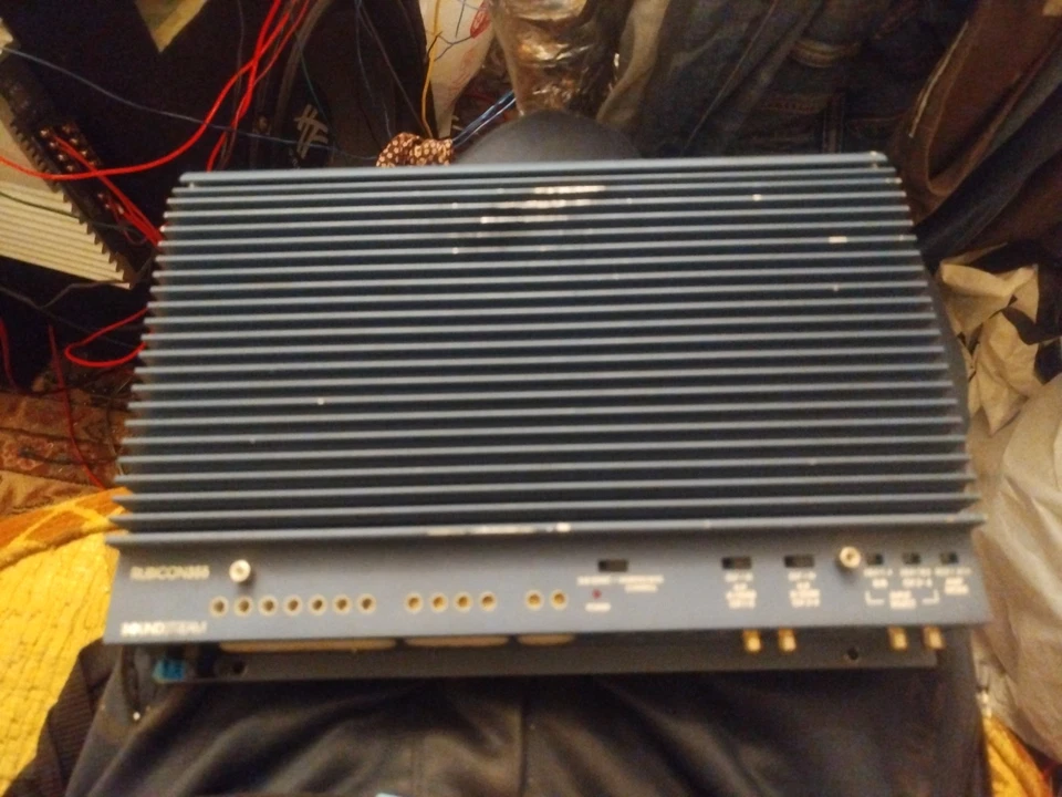 soundstream amplifier Rubicon 355 Old school Rare Mint Condition Made In usa - Image 2 of 4