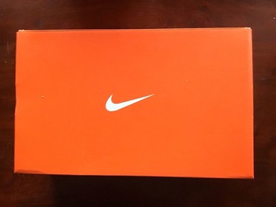 Nike Star Runner  5 Laufschuh  Damen Größe 39 In schwarz Neu Im Orginal Karton
