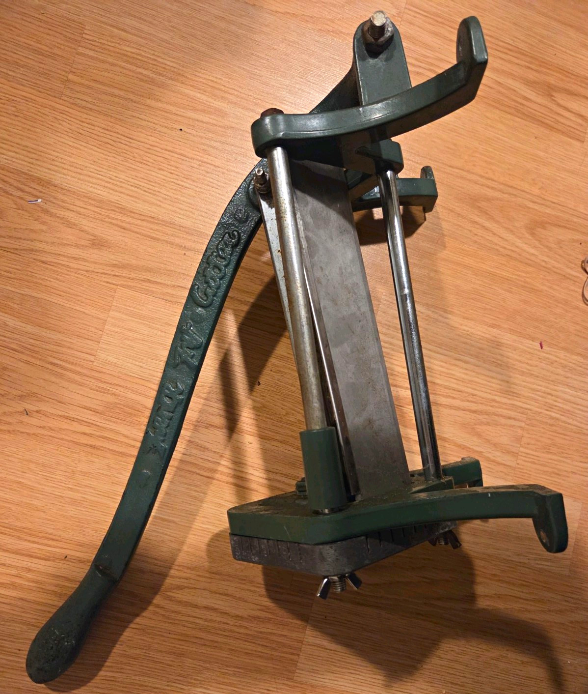 Manual Lever-Action Vegetable Chopper Potato Chipper Slicer, Straight Blade