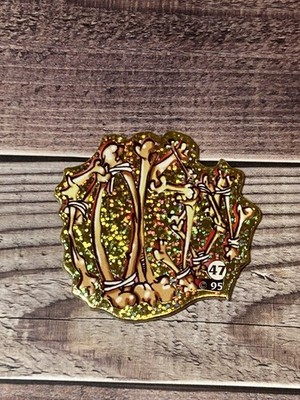 Die-cut Spooky Bones  Pog Milk Cap #47 Vintage 1995 Holo