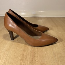 S Oliver’s Soft Foam Brown Leather Point Toe Kitten Small Heel Shoes Uk 7(41) 