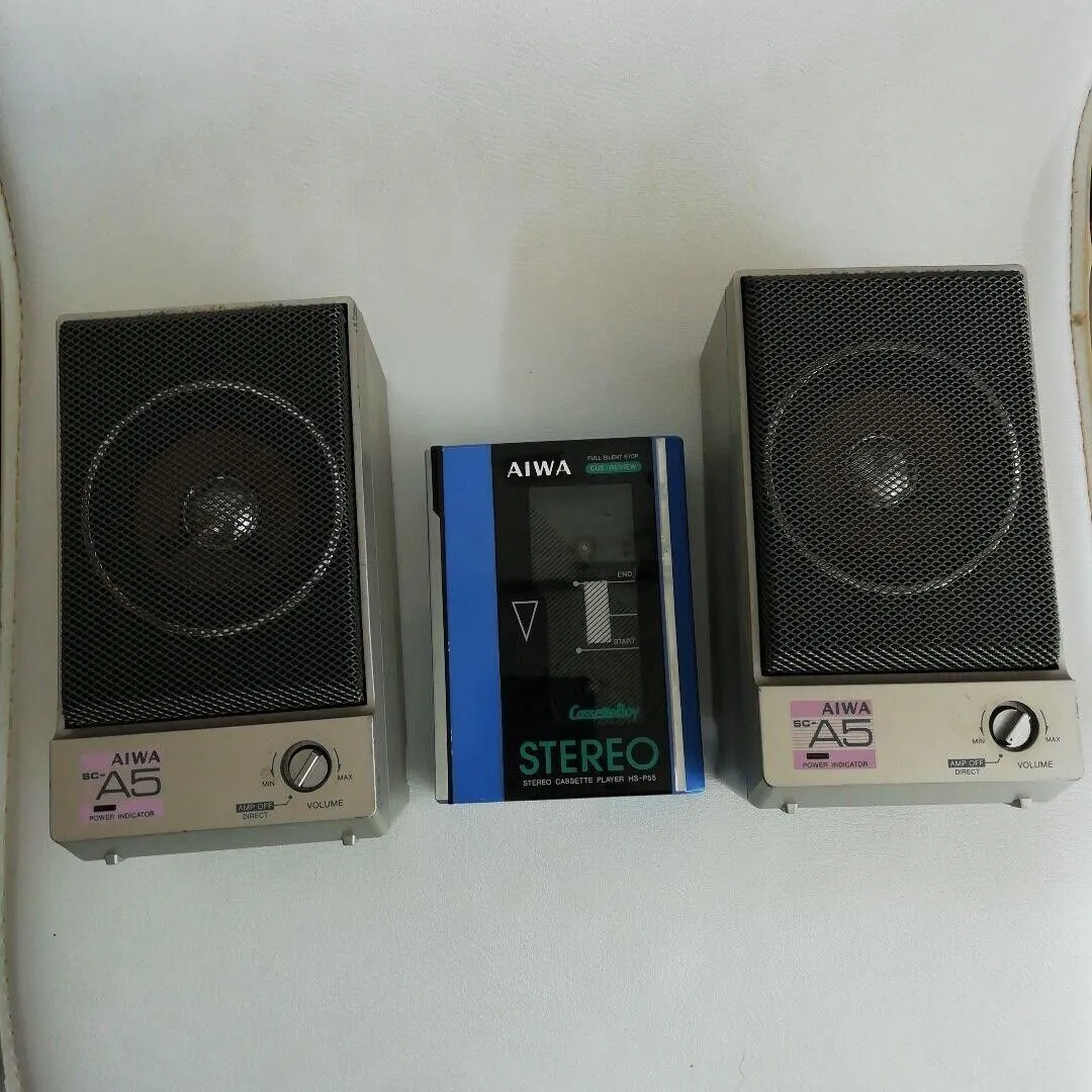 Aiwa HS-P55 Cassette Boy & SC-A5 Speaker×2 Junk Unconfirmed