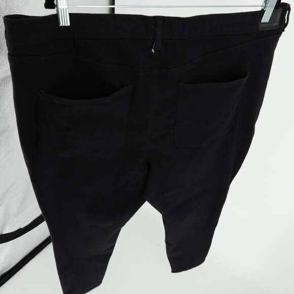 AMERICAN EAGLE Next Level Stretch Distressed Curvy Hi-Rise Jeggings Size 24 NWOT image 7