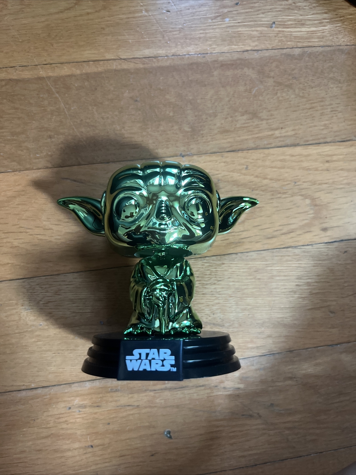 En Oferta Funko Pop! Figura De Vinilo Star Wars Cromada Verde Yoda #124 Sin Caja