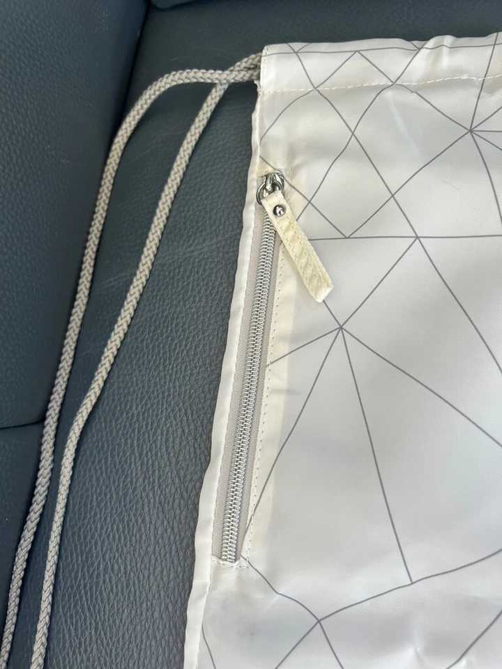 Bolso con cordón blanco cristal Swarovski nuevo sin etiquetas  Foto 4 de 4