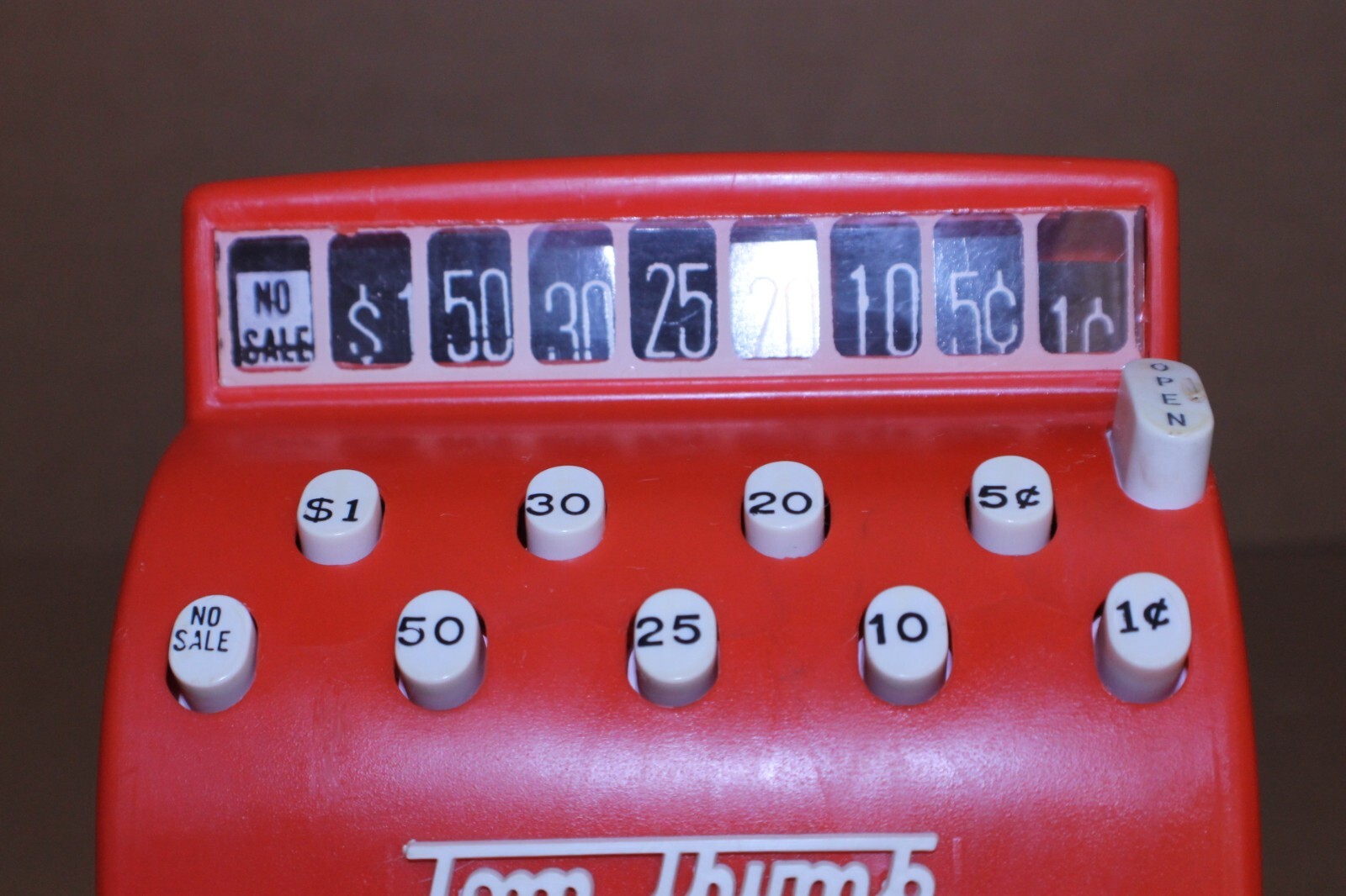 как выглядит USED / VINTAGE Tom Thumb Push-Button Cash Register Red Plastic фото