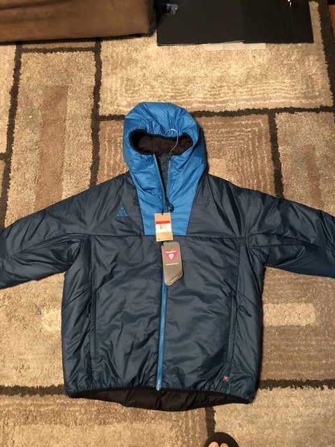 nike primaloft jacket