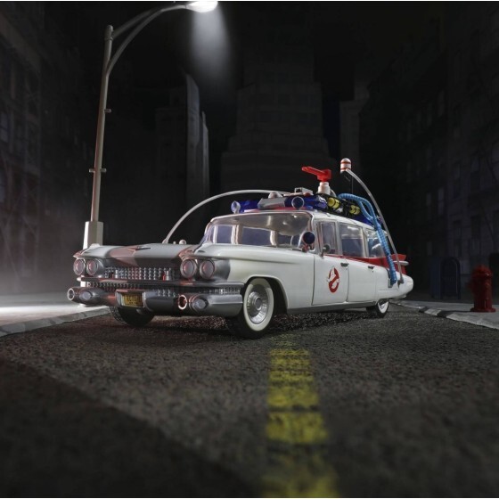 Thumbnail - Hasbro Ghostbusters Ecto 1 1984 Limited Edition 40th Anniversary
