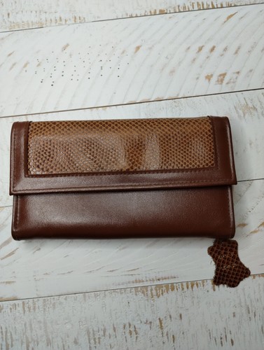 Avon Genuine Leather Tri Fold Long Wallet w/ Credit Card Pockets Brown ...