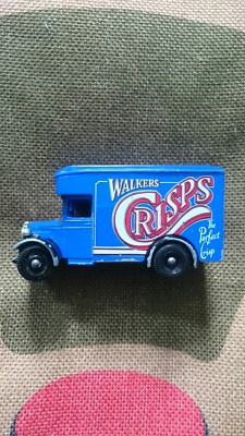 Lledo Werbemodell - Walkers Chips 