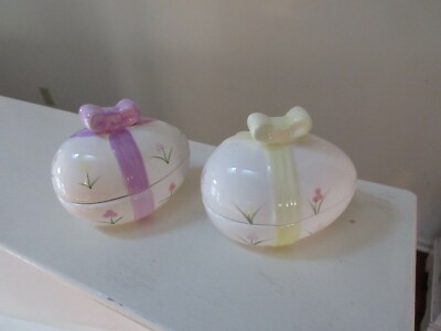 Easter . Porcelaine , Easter Eggs , Lot of 2 
