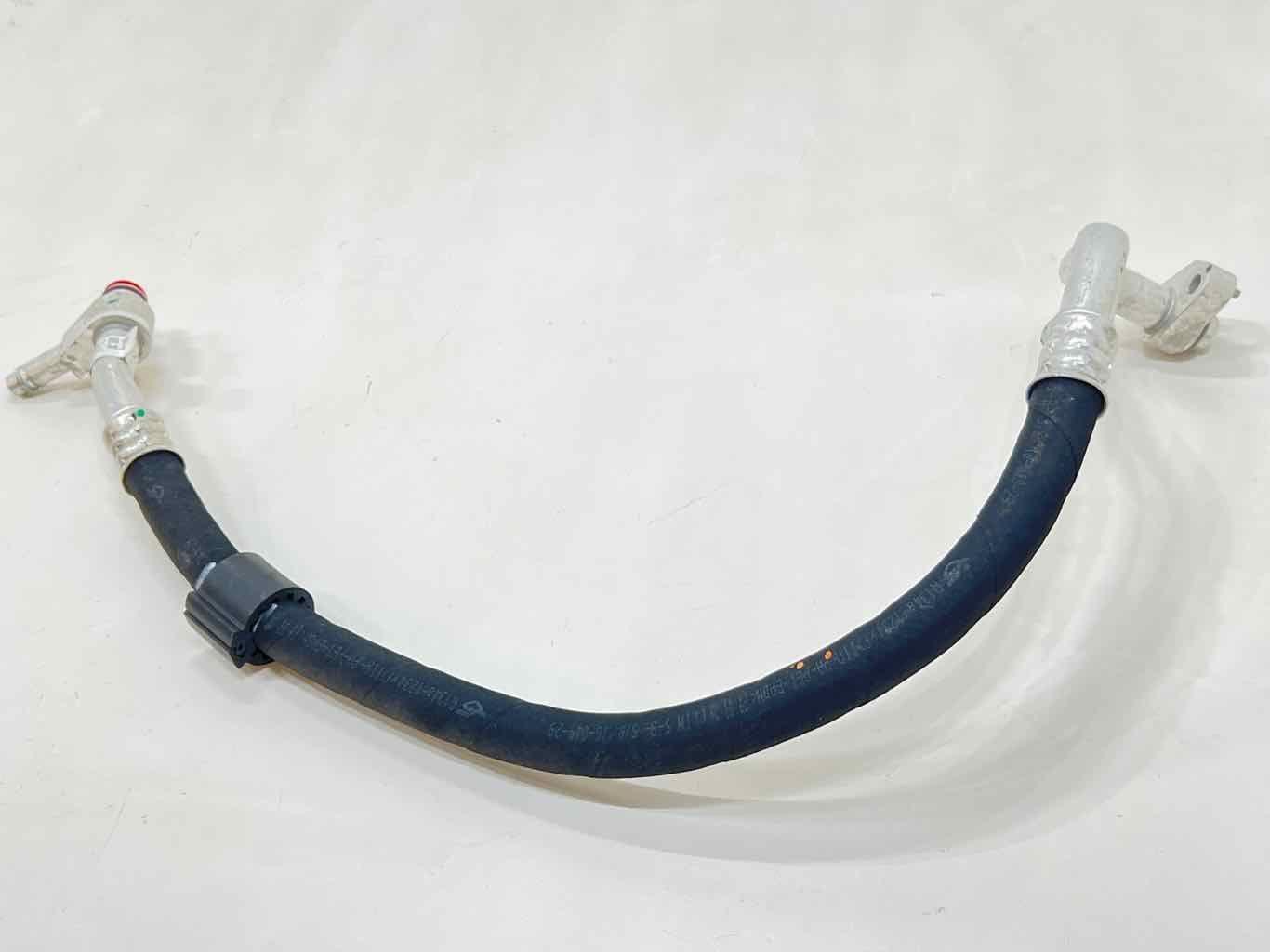 2017-2019 MERCEDES GLS450 3.0L A/C REFRIGERANT SUCTION HOSE LINE 