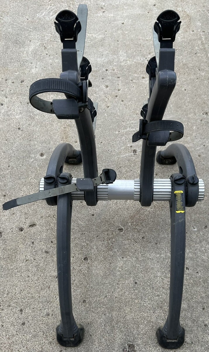 Car Saris Solo Trunk Mount Bike Rack Saris Solo 1-Bike Trunk Mount Rack,  Compact Cargo Rack For Car And