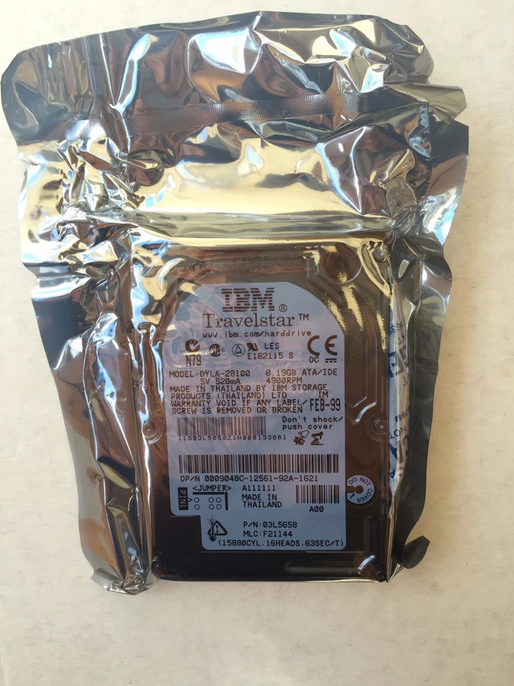 *New* IBM DYLA-28100 (03L5658) 8GB, 2.5" IDE Internal Hard Drive - Image 2 of 3
