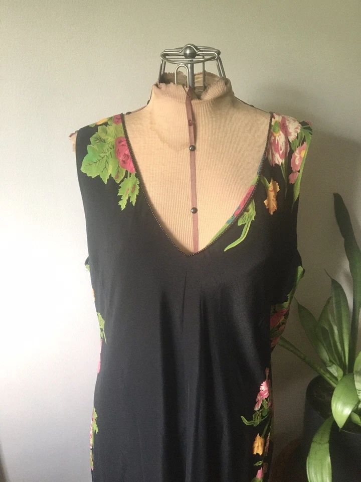 Vestido estilo bufanda piano inspirado Art Deco años 20 Foto 2 de 4