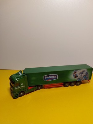 Wiking MB Actros Kühlkoffer-Sattelzug 2/3  Spedition Schober Danone Actimel