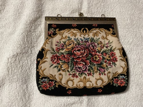 Vintage Style Floral Needlepoint Clutch Bag Black Gold Kiss Lock Evening Purse