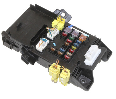 Toyota Avensis T22 Sicherungskasten Armaturenbrett 82730-05020 Relais