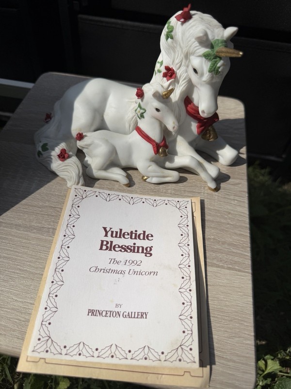 Princeton Gallery Yuletide Blessing 1992 Porcelain Unicorn Limited  w/ 24K Gold