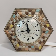 Retro Vintage General Electric 8" Mosaic Tile Wall Clock # 2118 A, Works