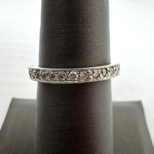 950 Platinum 4.1G 0.25ctw Diamond Wedding Band WMP015064