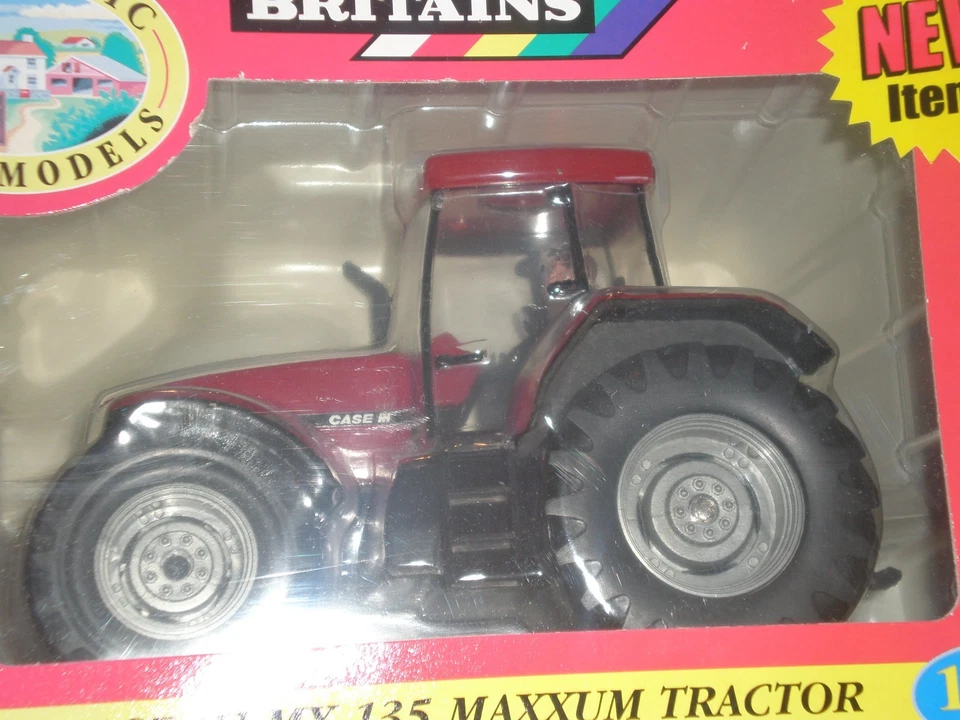VINTAGE Britains Case IH MX 135 Maxxum Tractor Diecast NEW IN BOX 1:32 SCALE - Image 2 of 4