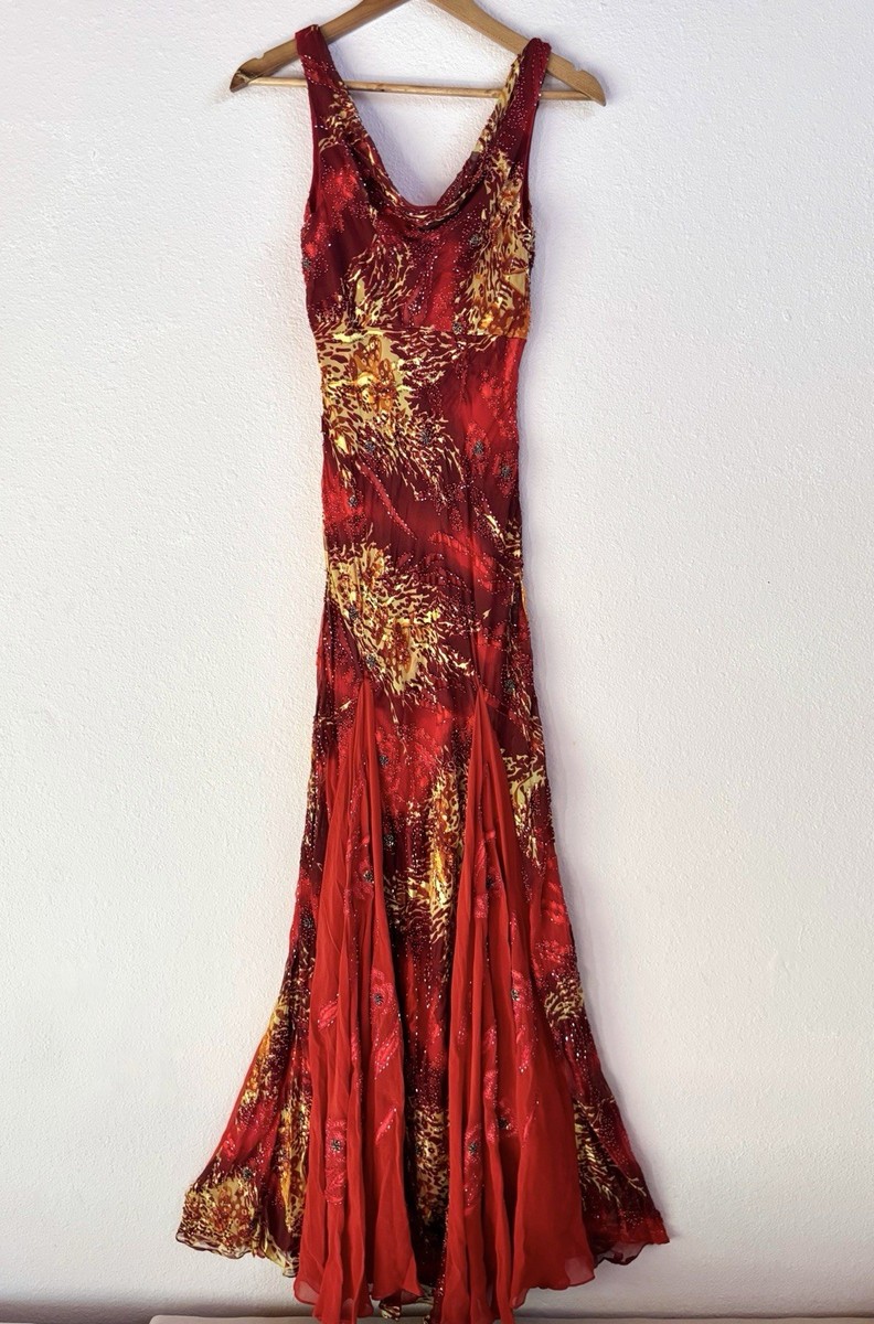 SUEWONG 新品　ボルドーレッド　ビーズ　レース　ドレス　ワンピース SUEWONG 新品　ボルドーレッド　ビーズ　レース　ドレス　ワンピース