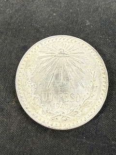 1943 One Peso Mexico silver .720 Lot 4267