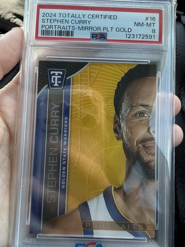 2024 Totally Certified Stephen Curry Portraits Mirror Plt Gold 09/10 PSA 8