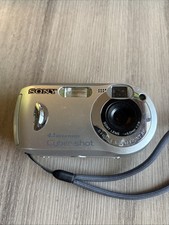 Sony Cyber-Shot DSC-P41 Digital Camera 4.1 MP Megapixels -Doesn t Work For Parts