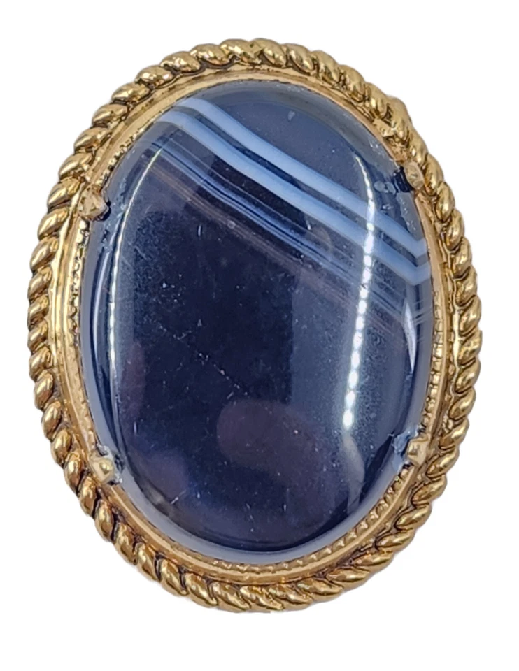 VINTAGE VICTORIAN STYLE LARGE OVAL BLACK BANDED AGATE BROOCH ~ 1.5 in