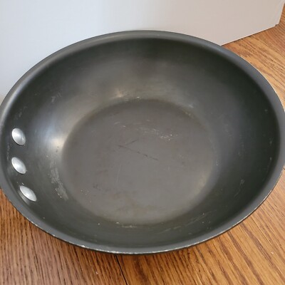 Calphalon Skillet 1609 9