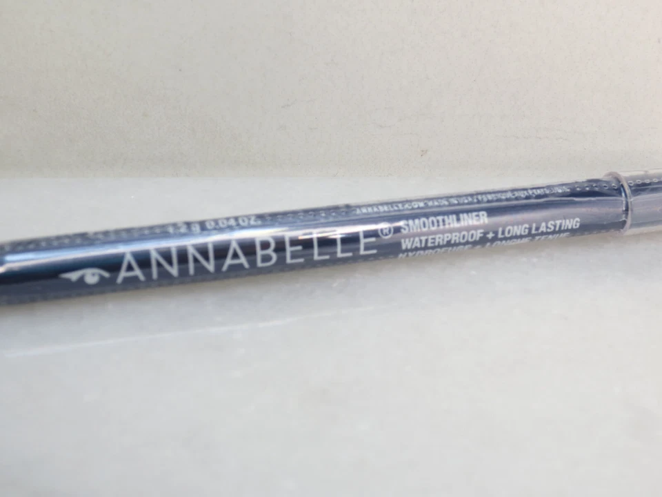 ANNABELLE SMOOTHLINER IMPERMEABLE + METEORITO DE LARGA DURACIÓN 0,04 OZ (LOTE DE 2) Foto 3 de 4