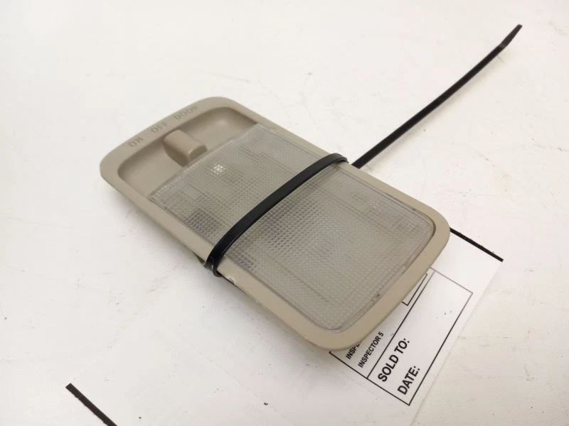 Luz domo techo trasero Nissan Rogue 2008-2015 41447 Foto 4 de 4