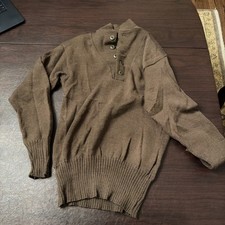 Sweater Man  s 100 Wool Brown Sweater Medium  Good Condition 