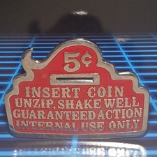 1979 Great American Belt Buckle Co Insert Coin Unzip Shake Well Novelty Vintage