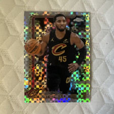 Topps 2025-26 Topps Chrome Donovan Mitchell #69 X-Fractor Cavaliers