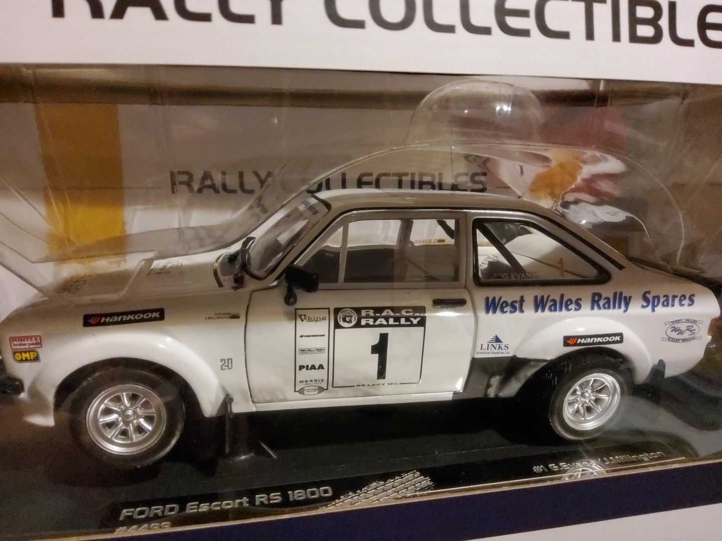 1/18 FORD ESCORT MK2 RS1800 ' GWYNDAF EVANS ' 2009 R.A.C RALLY.SUNSTAR