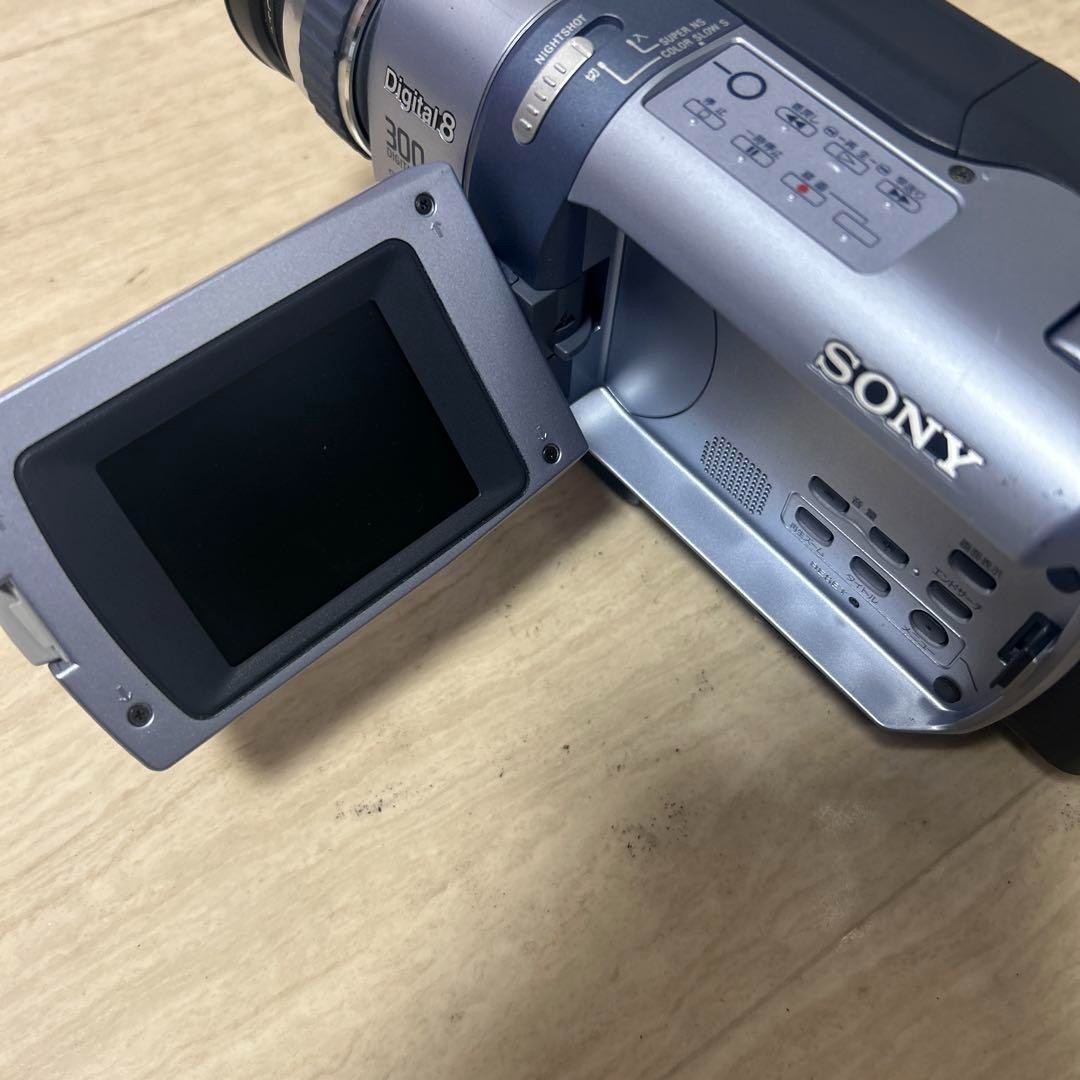 JUNK Sony DCR-TRV240 NTSC Digital Handycam Camcorder 8mm