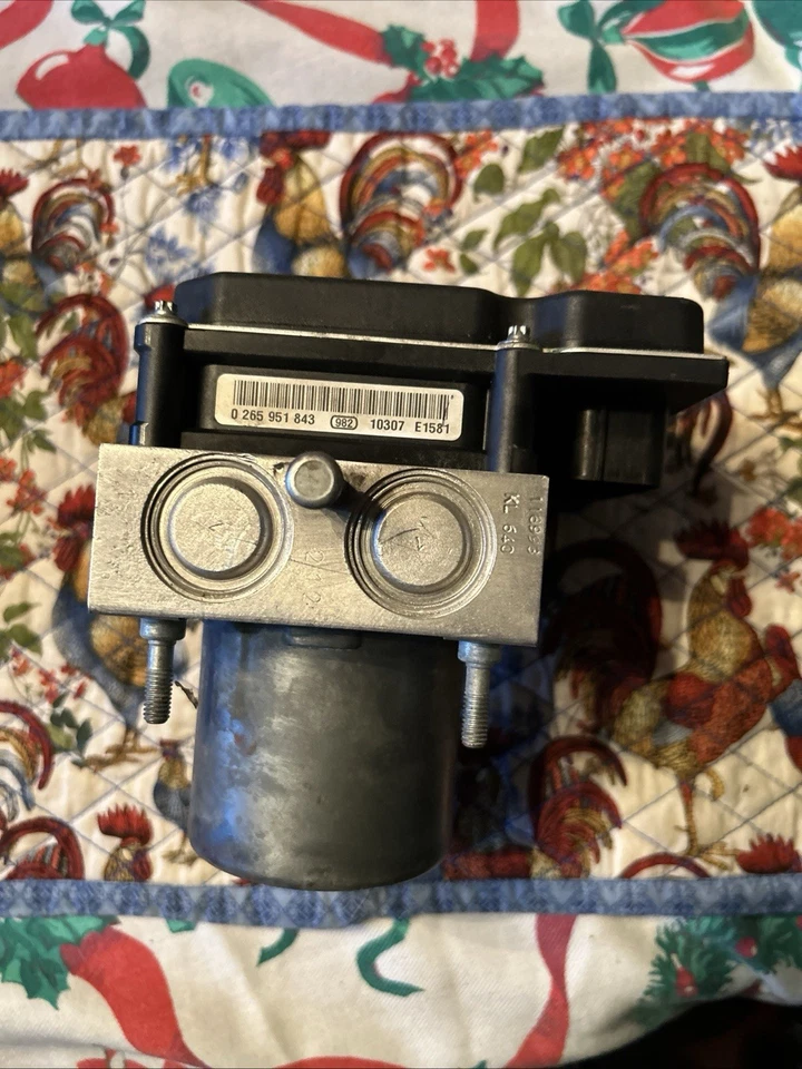 Ford Ranger 2011 actuador de freno antibloqueo conjunto de bomba abs 4x4 a 4,0 L Foto 3 de 4