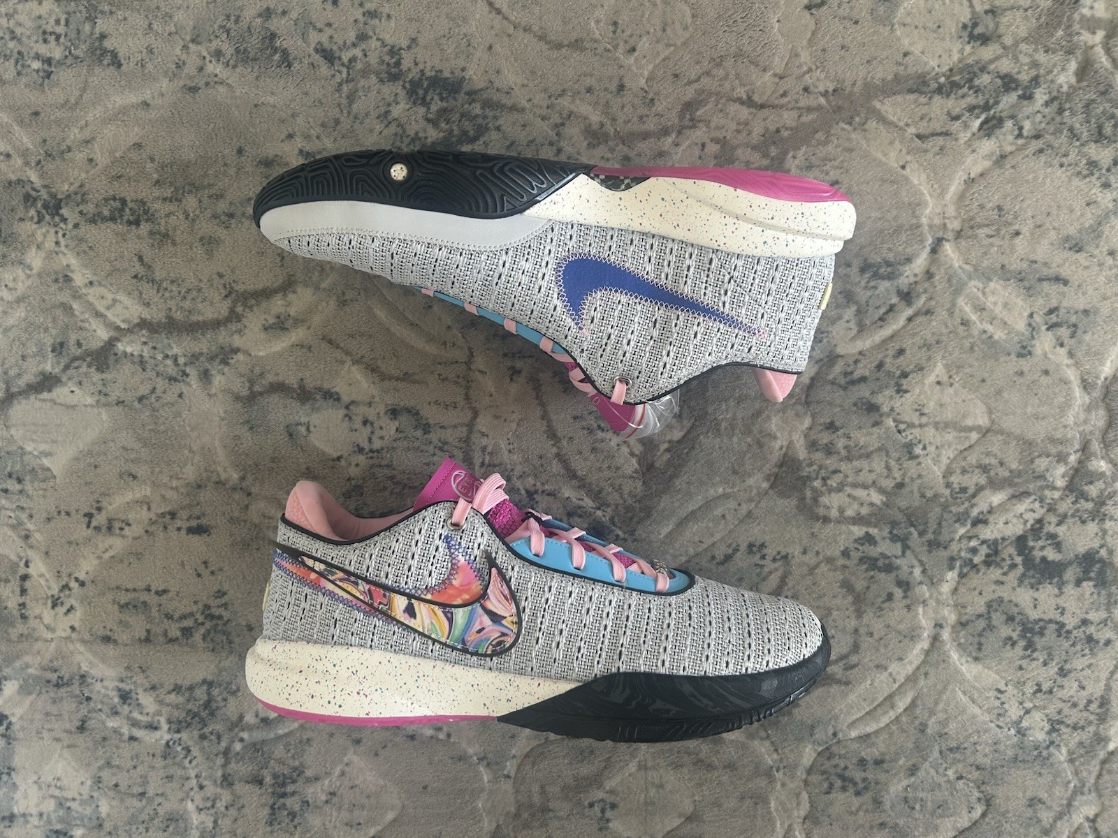 SAOLA Nike LeBron 20 EYBL FN5154 001