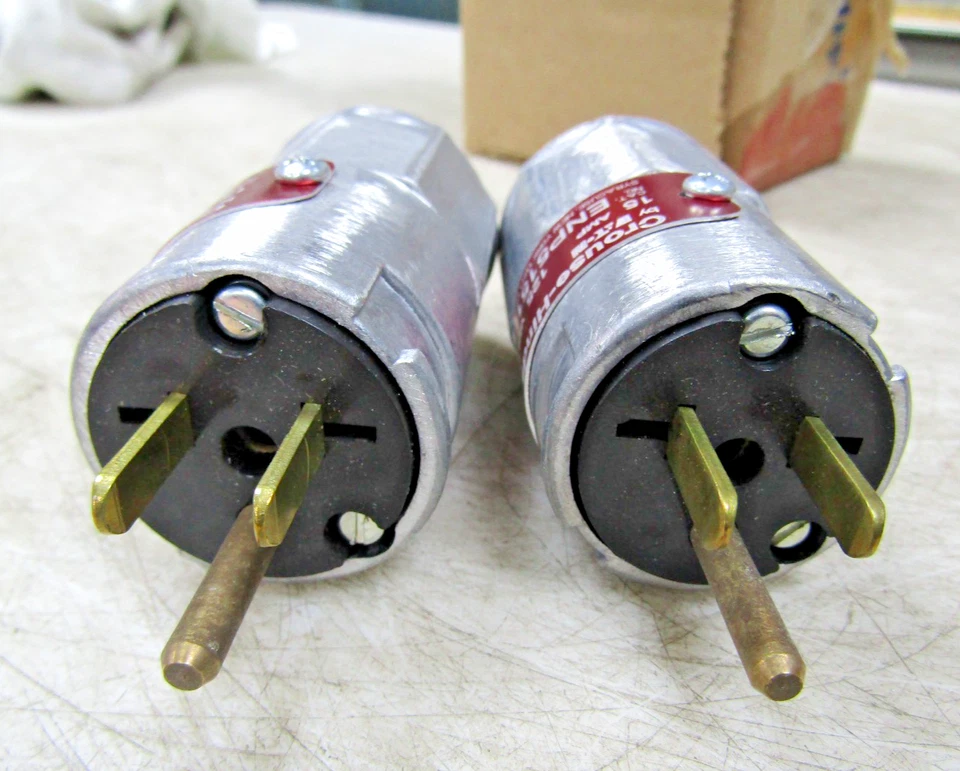 💥2) NEW CROUSE-HINDS 15AMP PLUG FOR HAZARDOUS LOCATION 125 VAC ENP5151 LOT OF 2 - Image 4 of 4