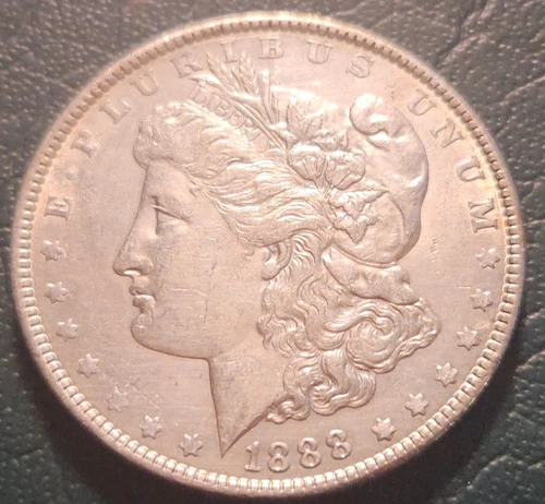 1888 UNCIRCULATED MORGAN SILVER DOLLAR
